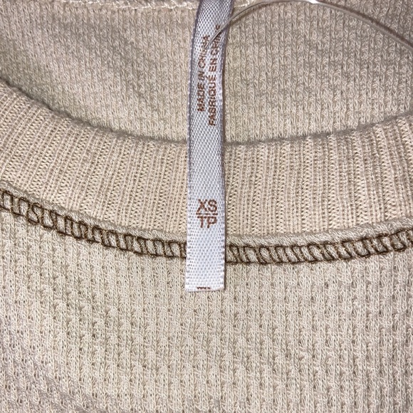 Free People IN THE MIX CUFF Thermal Top NWT - Picture 5 of 8